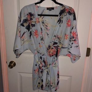 Lulu’s floral print romper